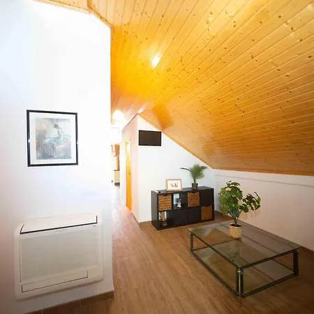 Santa Barbara Apartment